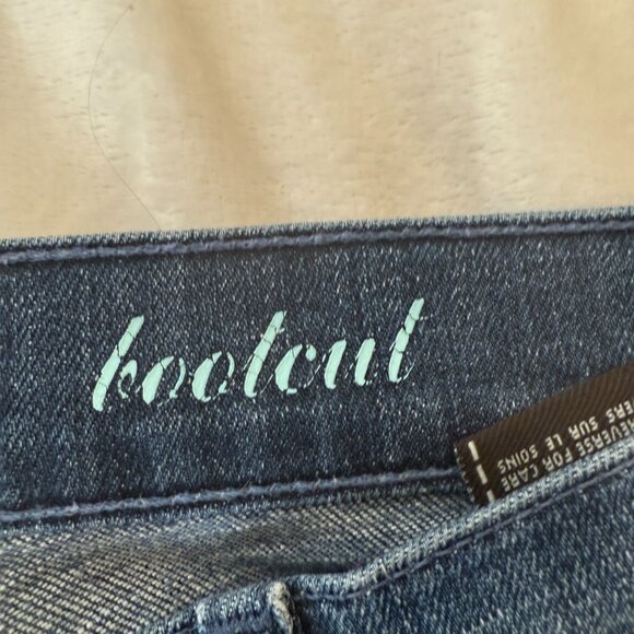7 For All Mankind “A” Pocket Bootcut Jeans Size 28 Medium Wash - Picture 10 of 13